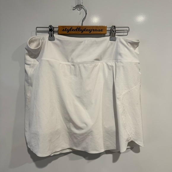 Athleta Run With It 16” White Skirt Skort - Picture 3 of 9